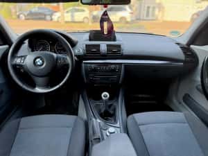 • Bmw Seria 1 120D 2007 / Navi / Xenon • Parc Auto / Rate / Garantie • — miniatura 9