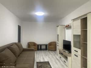 Agentia imobiliara VIGAFON inchiriaza apartament 2 camere Malu Rosu — miniatura 3