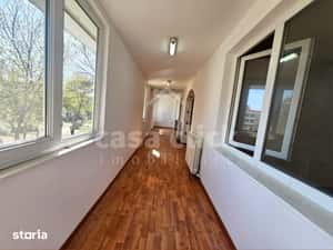 Apartament 4 camere Micro 39B, etaj 2, balcoane mari — miniatura 5