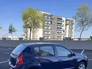 Dacia Sandero 1.4i — miniatura 4