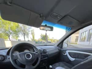 Dacia Sandero 1.4i — miniatura 7