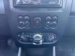Dacia Sandero 1.4i — miniatura 8