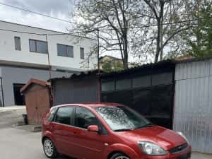 OCAZIE - FORD FIESTA 1.4 benzina  , 4 usi , din 2008 , IMPECABILA … adusa ieri din Germania  ,