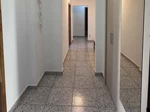 Închiriez ap 3 cam, 70 mp, 2 balcoane, dus walk-in, etaj 3, Dristor 2 — miniatura 2