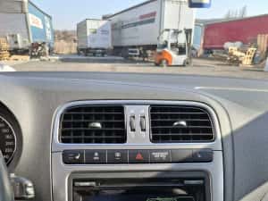 Volkswagen Polo 1.2 TSI Life — miniatura 5