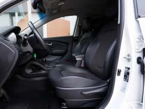 Hyundai ix35 Automată 184 HP Diesel — miniatura 3
