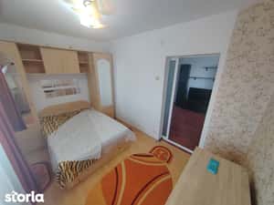 Metrou 1 Decembrie , PARCARE — miniatura 6