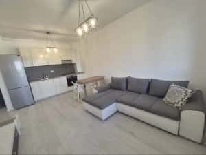 Inchiriez apartament 2 camere +parcare