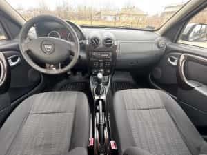 Dacia Duster model Prestige — miniatura 4