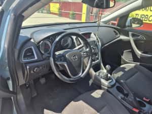 Opel Astra 2.0 cdti — miniatura 5