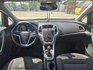 Opel Astra 2.0 cdti — miniatura 7