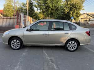 Renault Symbol Thalia 107.000Km Reali 1.2 Benzina 75Cp — miniatura 6