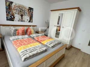 Apartament 2 camere loc de parcare balcon bloc cu lift Turnisor Sibiu — miniatura 2