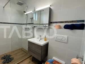 Apartament 2 camere loc de parcare balcon bloc cu lift Turnisor Sibiu — miniatura 8