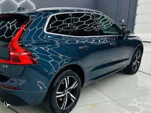 Volvo XC60 SUV 2019 Second-Hand — miniatura 6