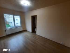 Vand apart. 2 camere Et.1 zona Piata Somes - Satu Mare — miniatura 6