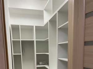 partament 2 Camere cu Loc de Parcare – Complex Rivers Towers, lângă Iu — miniatura 6