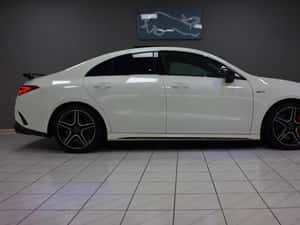 Mercedes-Benz CLA 35 AMG — miniatura 5