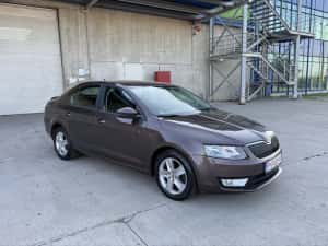 Skoda Octavia 3 GreenLine , Mocca Brown, 1.6 tdci , Moduri de condus , Incalzire in scaune , Carte Service !! — miniatura 5