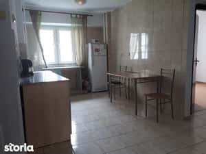 Chirie camera in apartament cu 3 camere — miniatura 6