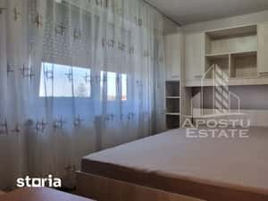 Apartament 3 camere,zona Boul Rosu — miniatura 4