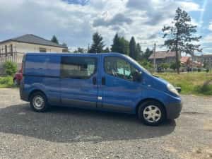Renault Trafic 6 locuri Maxi — miniatura 3