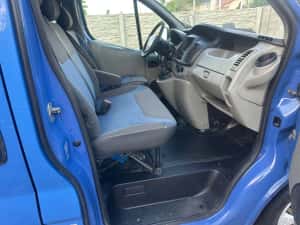Renault Trafic 6 locuri Maxi — miniatura 6