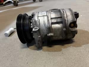 Compresor clima aer conditionat — miniatura 2