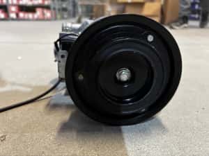 Compresor clima aer conditionat — miniatura 6