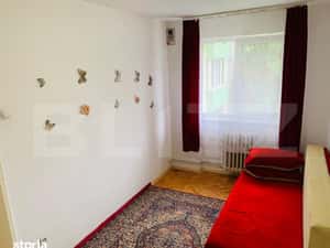 Apartament 3 camere, semicentral — miniatura 3