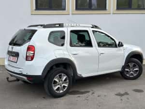 Dacia Duster 4x2 — miniatura 4