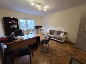Apartament 4 camere de inchiriat Bulevardul Unirii acces din strada — miniatura 2