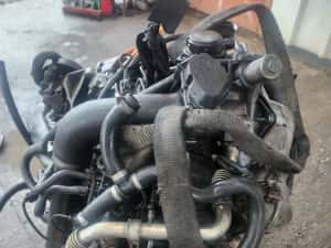 Motor 2.0/2.5 volkswagen craftar — miniatura 7
