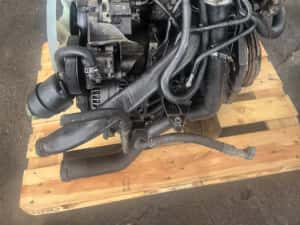 Motor 2.0/2.5 volkswagen craftar — miniatura 8