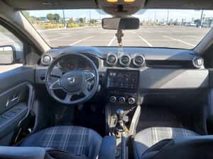 Dacia Duster Manuală 115 HP Diesel — miniatura 4