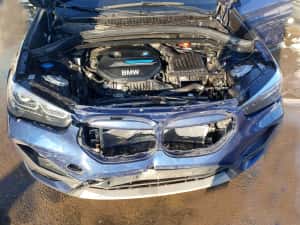 BMW X1 xDrive25e, an 2021, cutie automata, Navi, Clima - avariat — miniatura 7