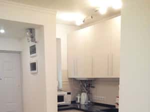 inchiriez garsoniera dubla cocheta  Ploiesti -gara de sud  350E — miniatura 4