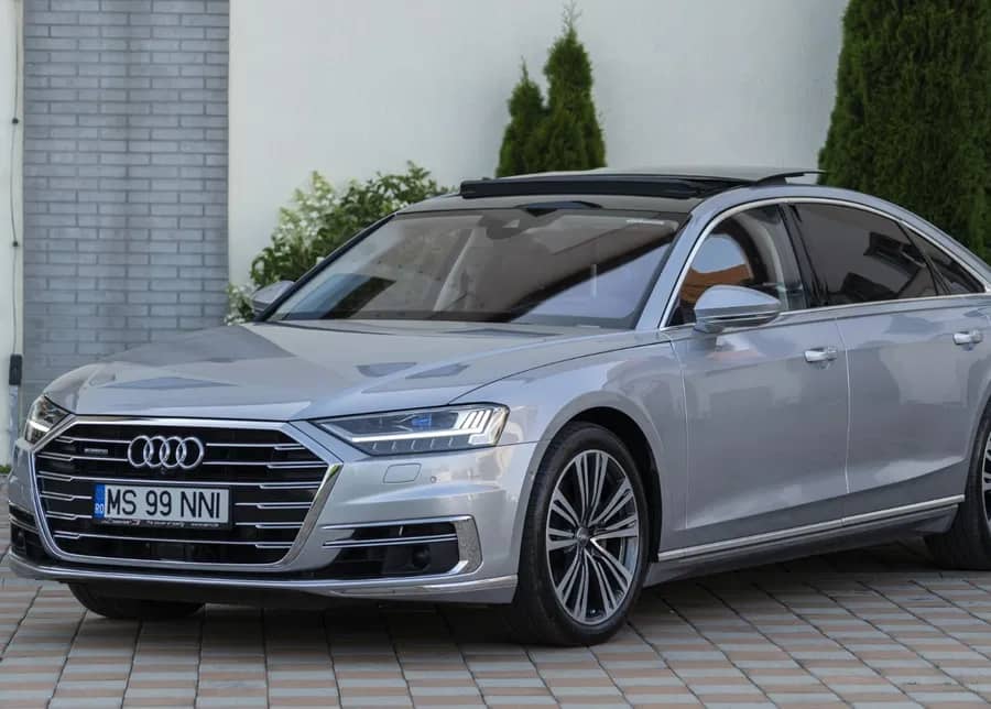 Audi A8 Long 2018 mega full 101 mii km pentru pretentiosi ! — fotografie 1 din 10