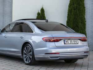 Audi A8 Long 2018 mega full 101 mii km pentru pretentiosi ! — miniatura 3