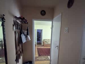 Apartament 2 camere, balcon, Arad, 54.6mp — miniatura 3