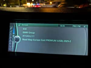 Stick USB hărți BMW Mini activare CarPlay antena WiFi Android Update — miniatura 4