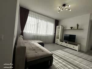 Apartament 2 camere, 58 mp, loc parcare, Semicentral — miniatura 2