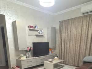 Etaj 1. Bucatarie inchisa. 2 bai. 2 locuri de parcare — miniatura 2