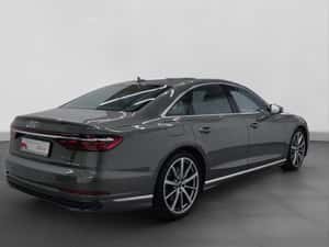 Audi A8 Hibrid, 462 cp, 30.264 km — miniatura 2