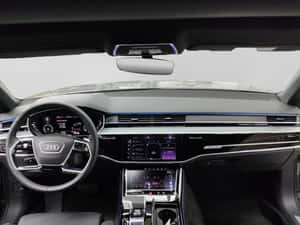 Audi A8 Hibrid, 462 cp, 30.264 km — miniatura 4