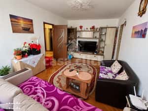 2 camere Tiglina 1 | Etaj 2 din 4 | Centrală | Stradal