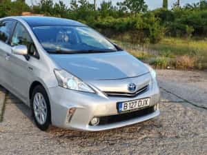 Toyota Prius+ Hibrid — miniatura 3