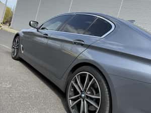 BMW Seria 5 520d xDrive, 2.0 Diesel, 190 CP, cutie automată, an 2017 — miniatura 4