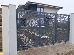 Garduri Porti si balustrade din fier,BETON si aluminiu ,tabla TRAFORATA ,sipca Jaluzea , Mobila , scandura WPC — miniatura 6