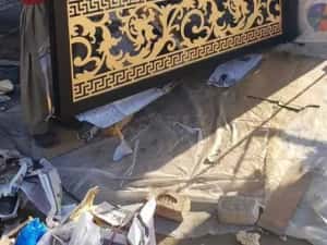 Garduri Porti si balustrade din fier,BETON si aluminiu ,tabla TRAFORATA ,sipca Jaluzea , Mobila , scandura WPC — miniatura 10